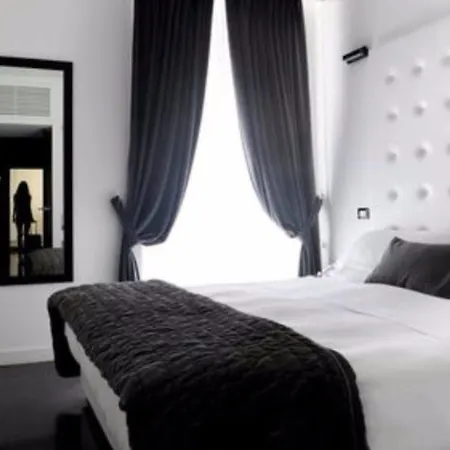 Гостевой дом Pantheon Royal 4*