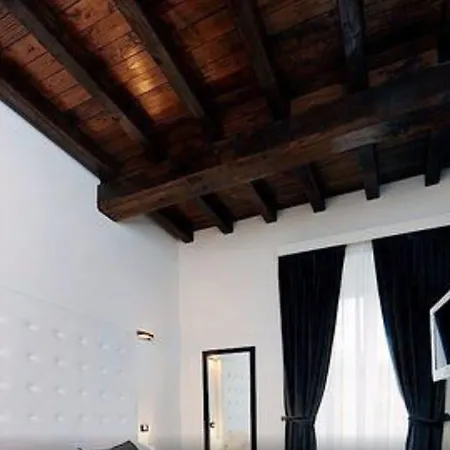 Гостевой дом Pantheon Royal