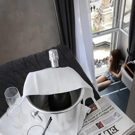 Pantheon Royal بيت ضيافة